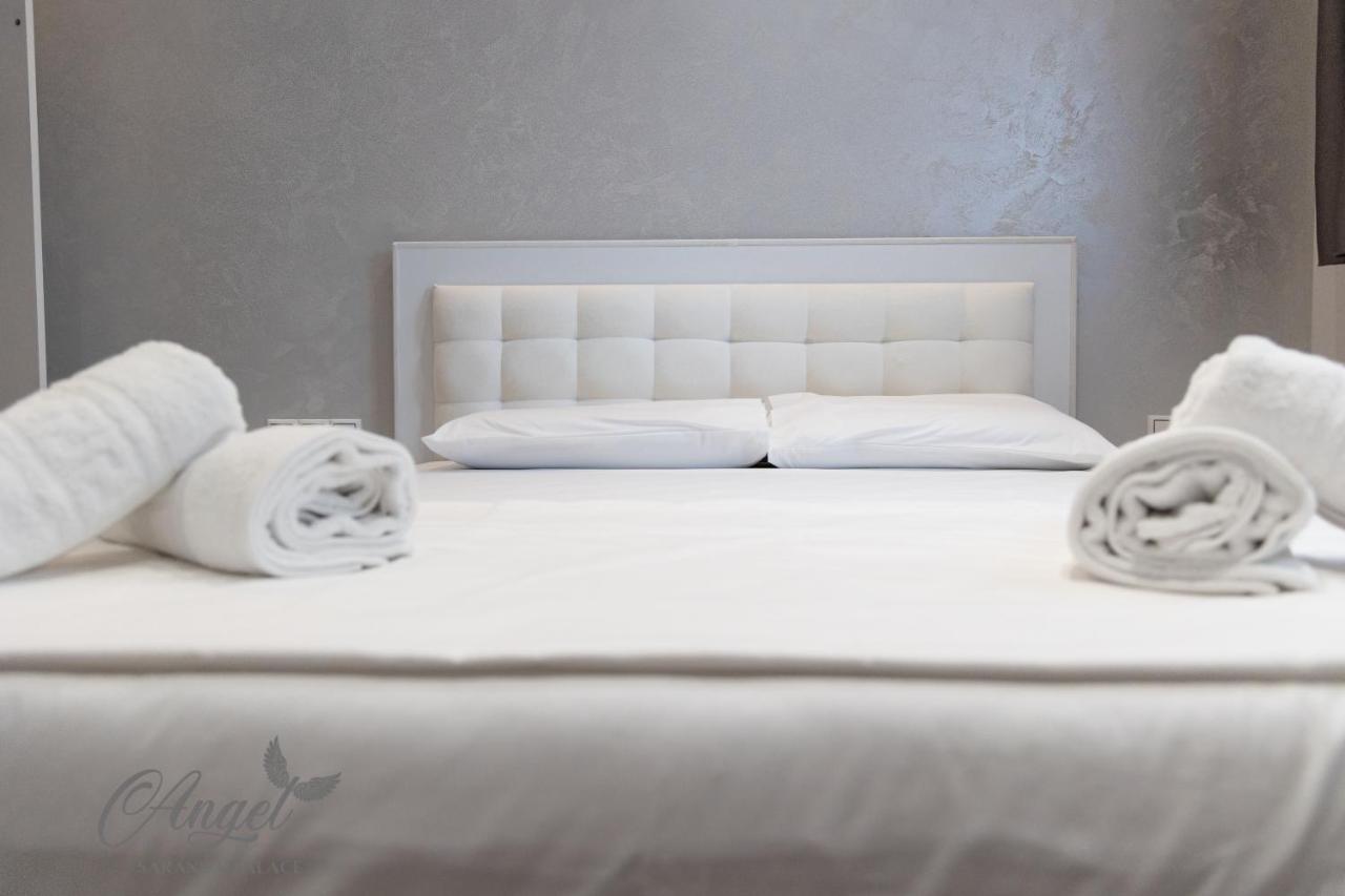 Angel Saranda Palace Екстериор снимка